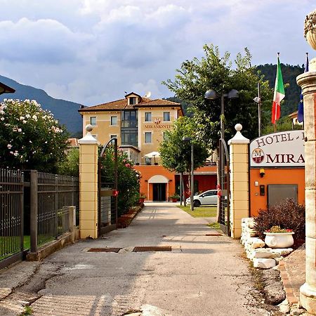 Hotel Miramonti Enoteca Pove del Grappa Exteriör bild